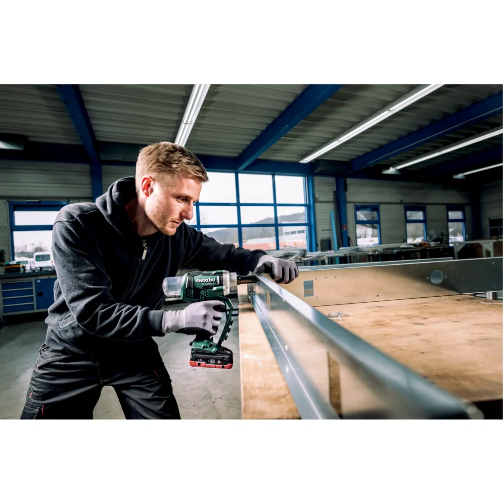 Máy Bắn Rivet Dùng Pin Metabo NP 18 LTX BL 5.0 Máy Bắn Rivet Dùng Pin Metabo NP 18 LTX BL 5.0